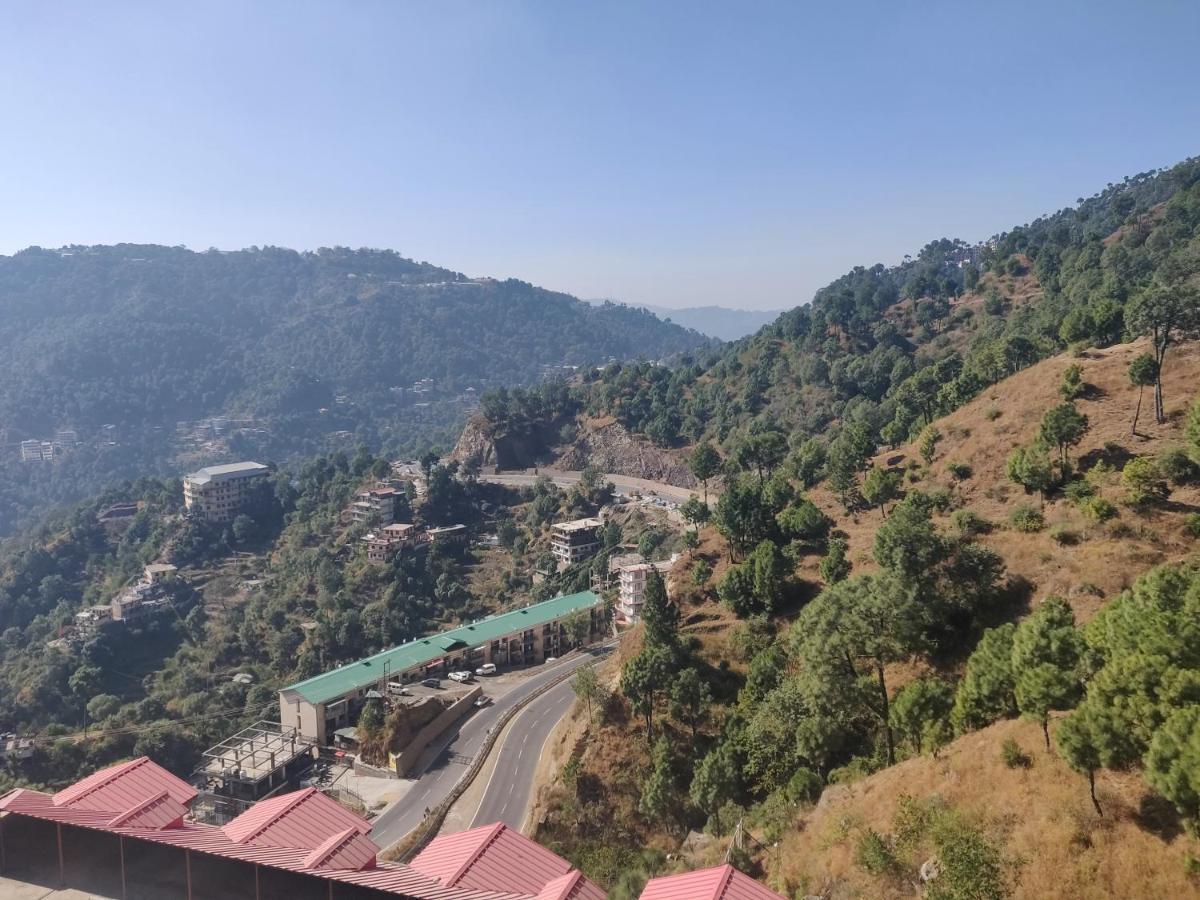 2Bhk Furnished Apartment/Near Kasauli/Barog/Luv Fun & Adventure Solan Exteriör bild