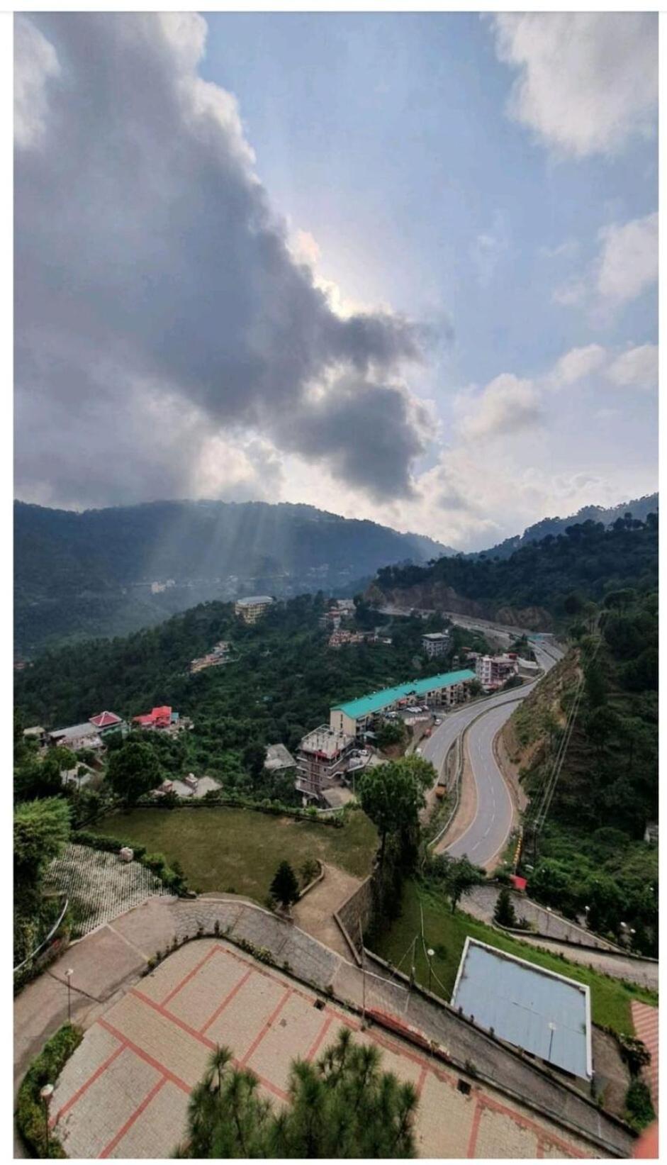 2Bhk Furnished Apartment/Near Kasauli/Barog/Luv Fun & Adventure Solan Exteriör bild