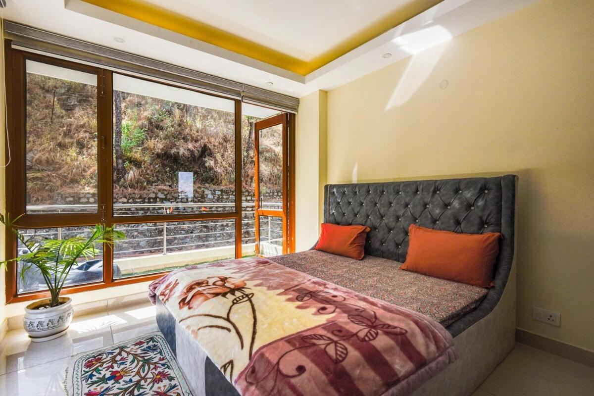2Bhk Furnished Apartment/Near Kasauli/Barog/Luv Fun & Adventure Solan Exteriör bild